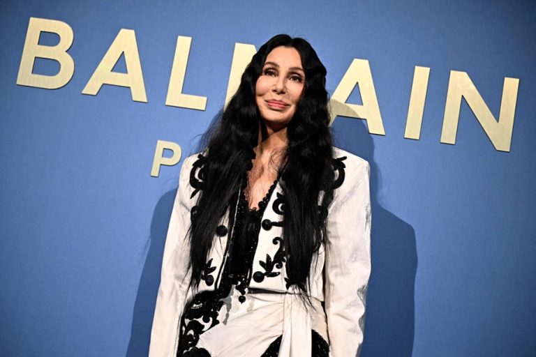 Cher would leave the United States if Trump is elected