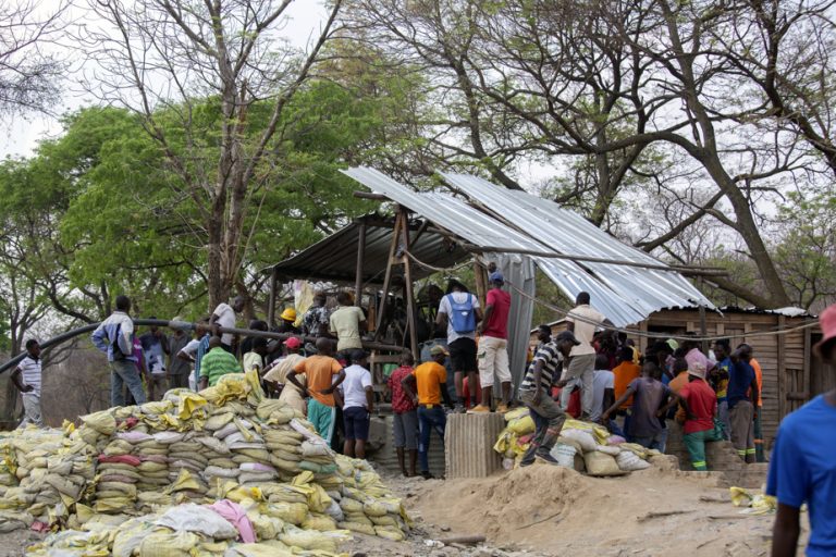 Collapse at disused Zimbabwe gold mine kills 13