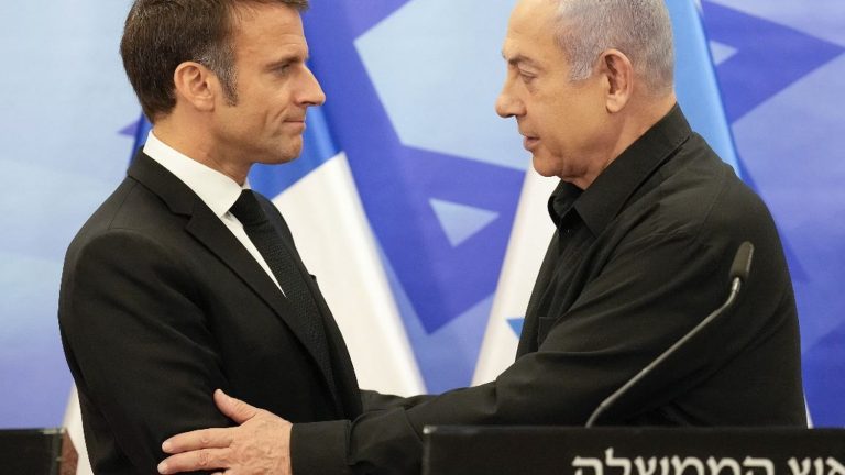 Emmanuel Macron presented “France’s condolences” to the Israeli people