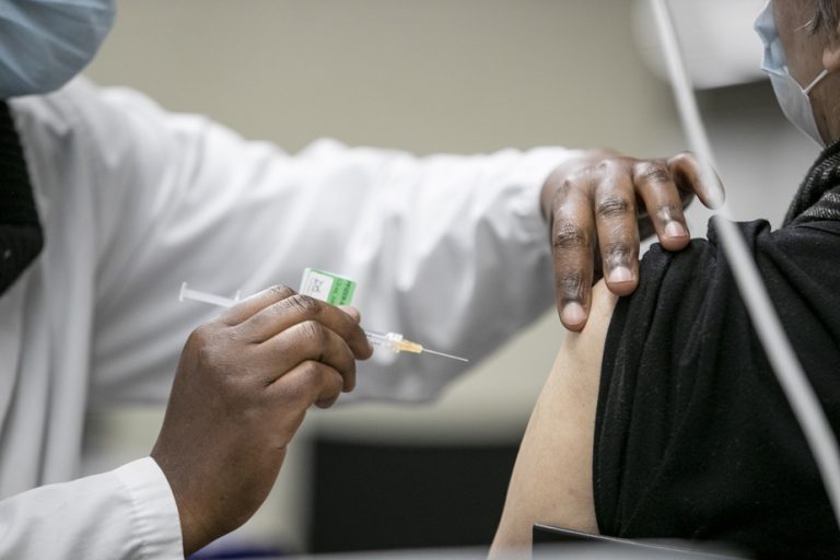 Flu and COVID-19 |  General vaccination begins this Tuesday in Quebec