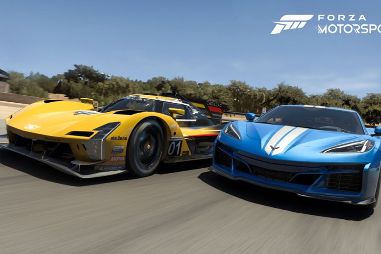 Forza Motorsport review |  Both thumbs on the steering wheel