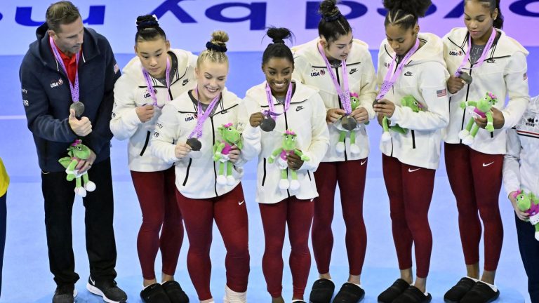 France wins team bronze, Simone Biles’ United States crowned