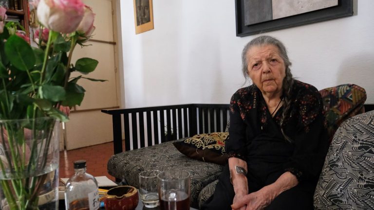 Home help for resistance fighter Madeleine Riffaud, aged 99, suspected of breach of trust for damage of more than 140,000 euros