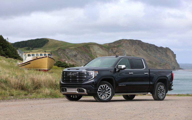 How much does… the 2023 GMC Sierra cost?