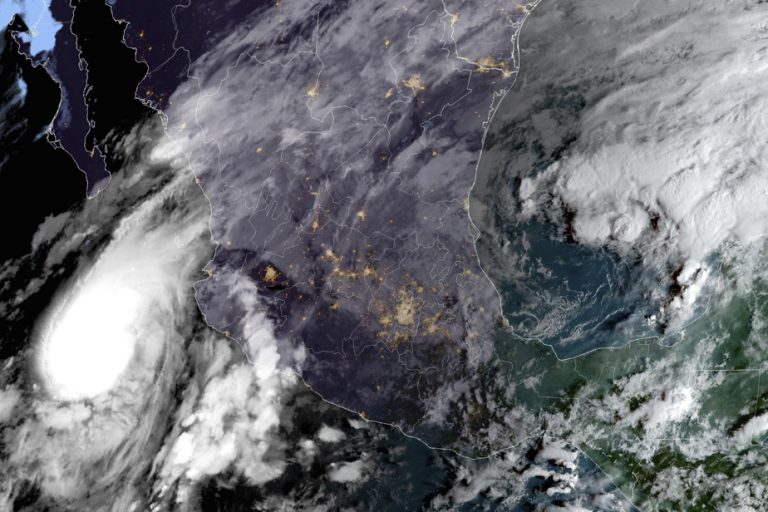 Category 4 Hurricane Lidia makes landfall in Mexico