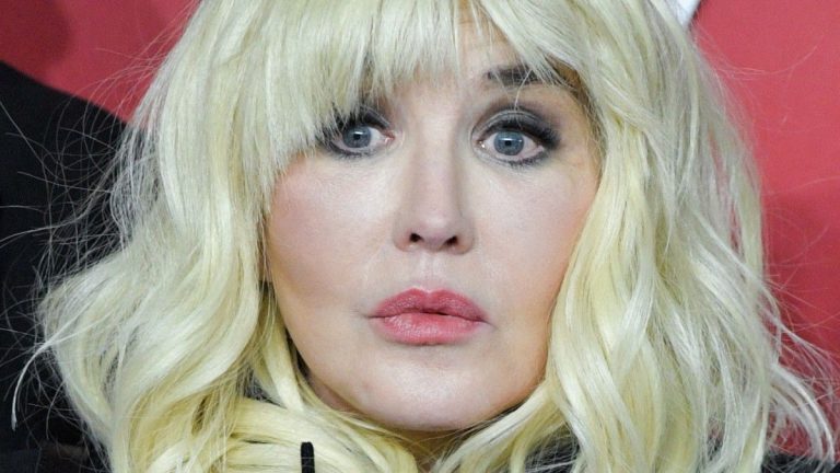 Isabelle Adjani summoned to court for tax fraud and totally ruined?  The actress finally responds!