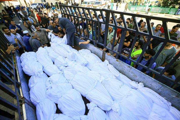 Israel and Hamas at war |  In Gaza, the bodies are piling up