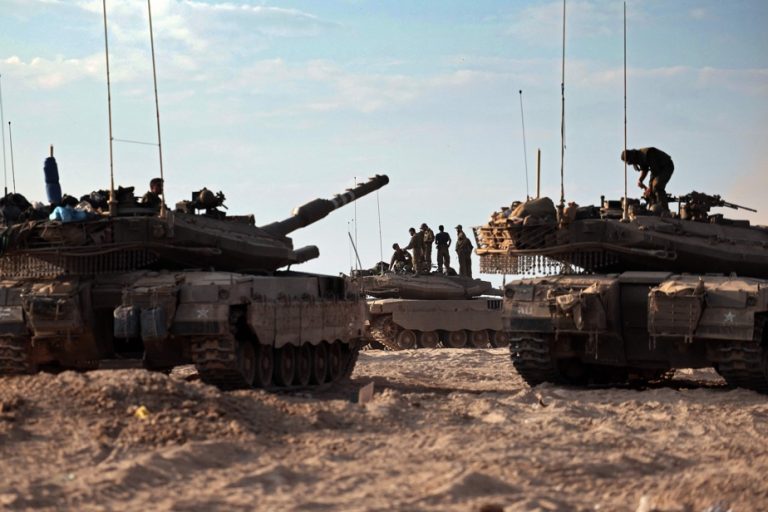 Israel and Hamas at war |  Israel hits Gazans trying to flee south, witnesses say