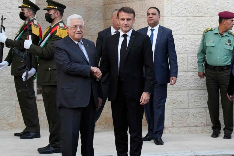 Israel and Hamas at war, day 18 |  Nothing justifies the suffering of civilians in Gaza, says Macron