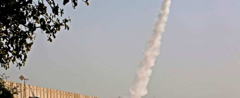 Israeli artillery strikes on southern Lebanon