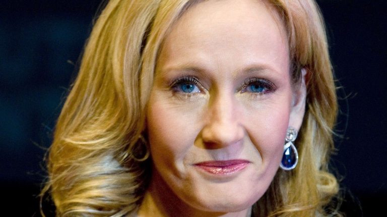 JK Rowling ready to make “prison”, her new transphobic outing