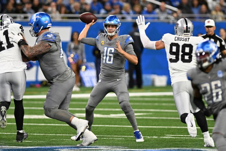 Jared Goff leads Lions to victory over Raiders