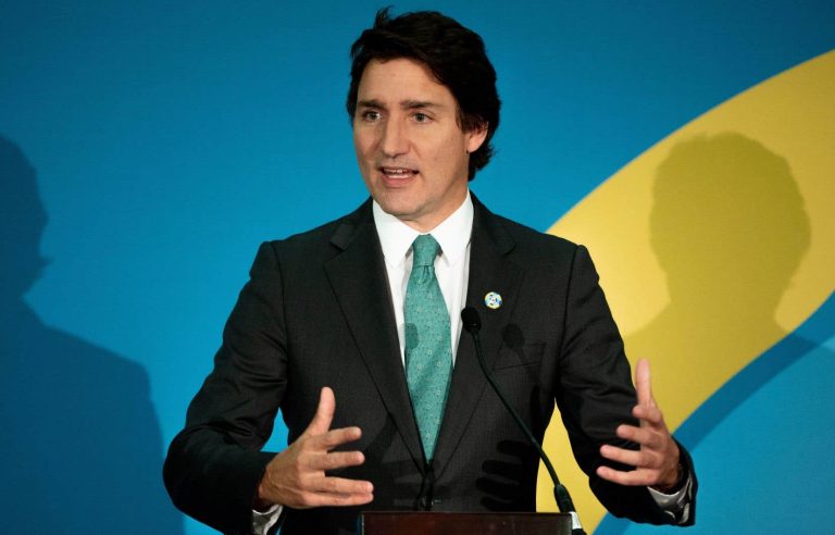 Justin Trudeau commits to getting 150 Canadians out of Gaza