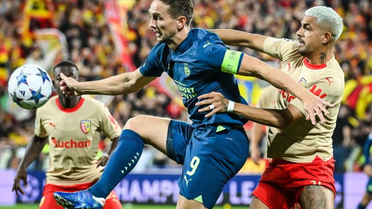 Lens is satisfied with the draw against PSV Eindhoven and cedes the lead of its group