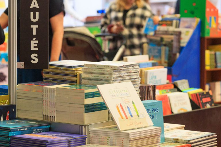 Living room in the city |  The Montreal Book Fair unveils its activities in the city