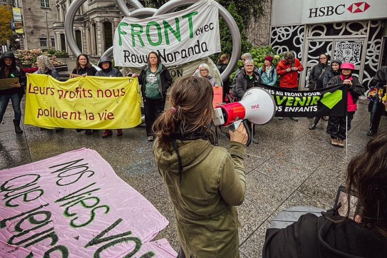 Mothers at the front demonstrate in Montreal against the Horne Foundry