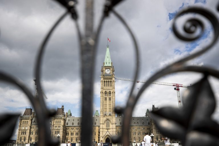 Ottawa cautious about diplomatic meetings