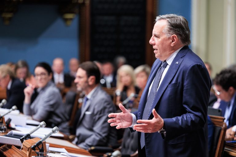 PQ budget for a sovereign Quebec |  Independence would lead to “sacrifices” for years, warns Legault