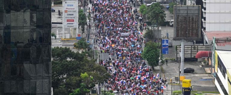 Panama: protest grows against a new mining contract