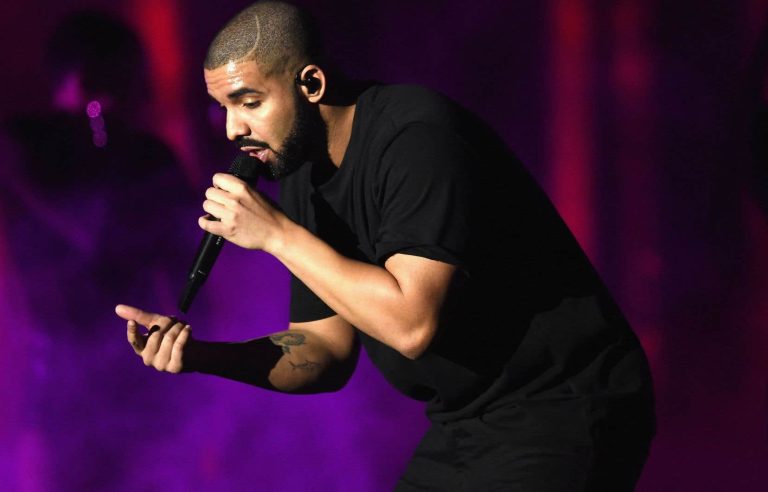 Rapper Drake has health problems