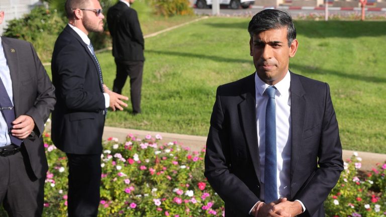 Rishi Sunak denounces “unspeakable act of terrorism” upon arriving in Israel