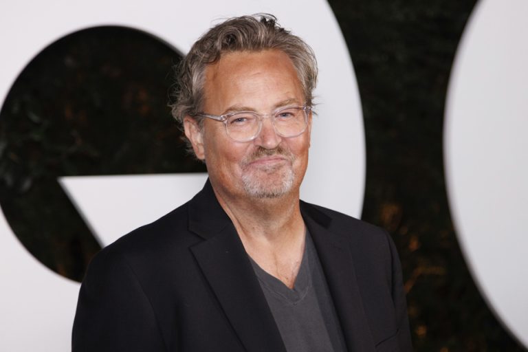 Shock and shower of tributes after the death of Matthew Perry