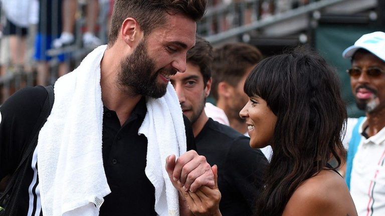 Shy’m and tennis player Benoît Paire together again?  Reunion at the children’s park!