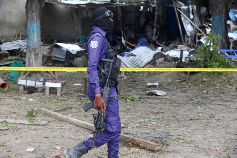 Somalia |  Six dead in suicide attack in Mogadishu