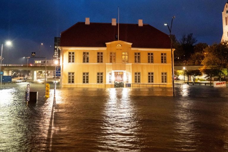 Storm Babet |  Floods and power outages in Northern Europe