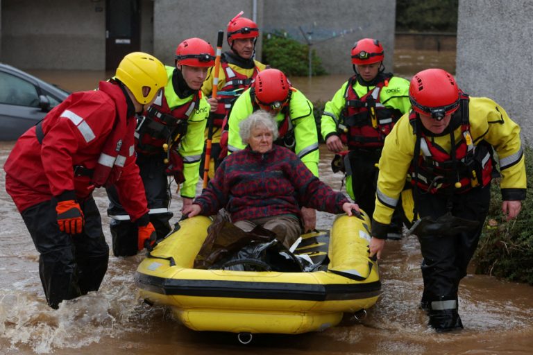 Storm Babet causes three deaths in UK