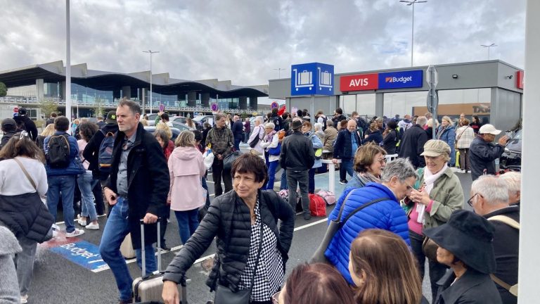 Ten airports evacuated Friday after new bomb threats