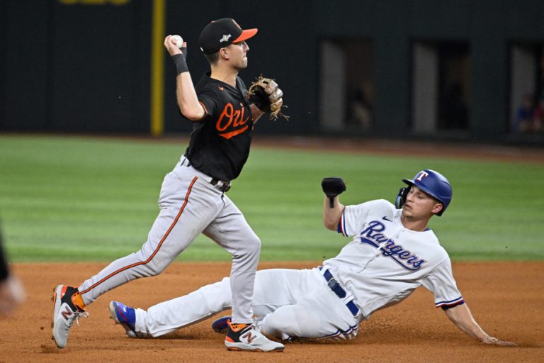 The Rangers bring out the broom against the Orioles