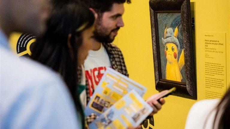 The Van Gogh Museum withdraws Pokemon cards inspired by the painter, objects of frantic speculation