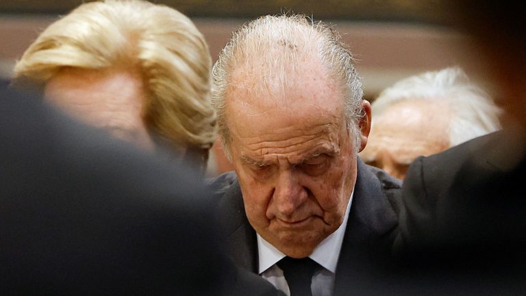 Former King Juan Carlos escapes trial against his ex-mistress who sued him for harassment