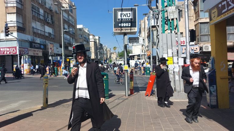 Ultra-Orthodox Jews join Hamas-Israel war