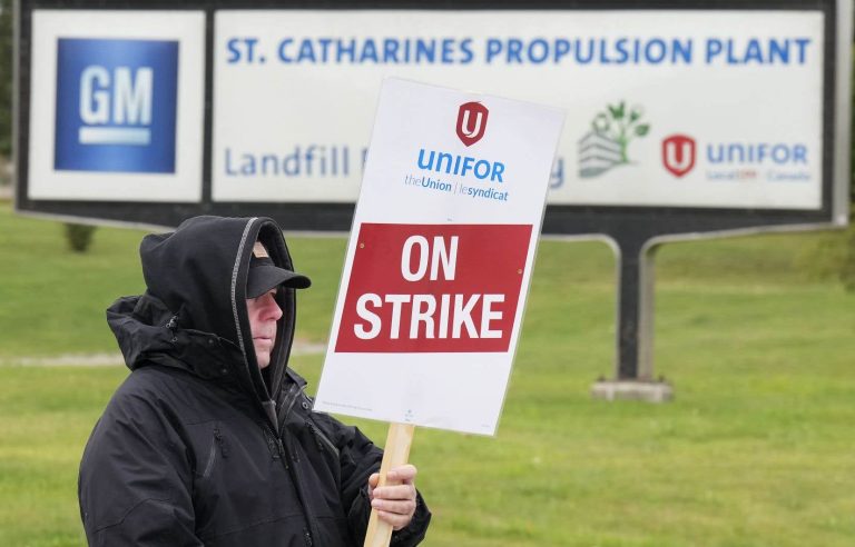 Unifor members who work for GM vote 80% for new agreement