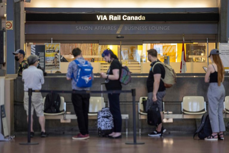 VIA Rail’s new CEO calls for a rail passenger charter