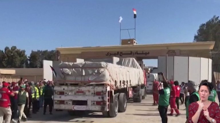 a humanitarian aid convoy arrived in Gaza