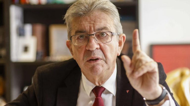 an investigation opened “for malicious telephone calls and death threats” targeting Jean-Luc Mélenchon