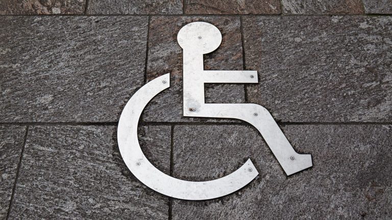 four questions to understand what changes for disabled people receiving this allowance