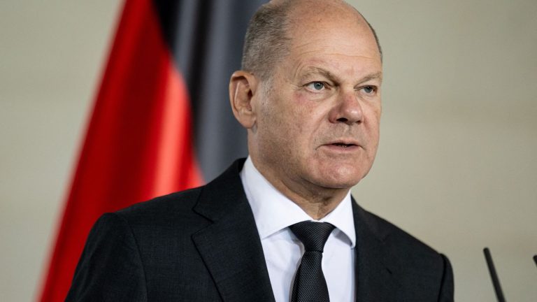 heavy defeat for Olaf Scholz and surge of the far right during regional elections