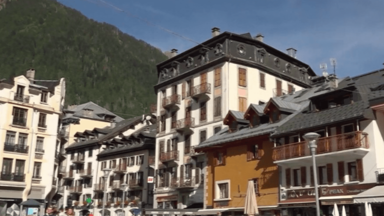 in Chamonix, residents applaud the surcharge on second homes