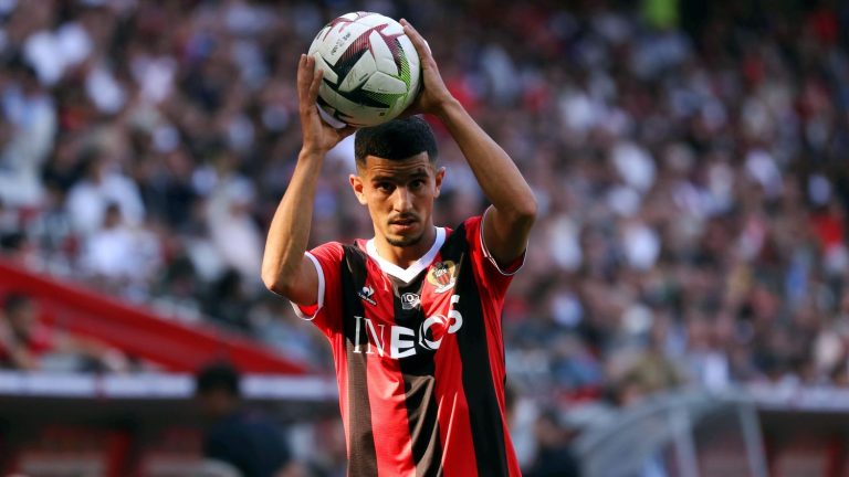 suspected of “apology for terrorism”, defender Youcef Atal is suspended by OGC Nice