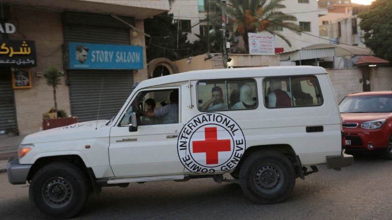 the charge d’affaires at the Israeli embassy in France conditions a return of electricity to Gaza on access to the hostages by the Red Cross