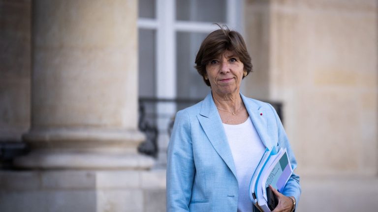 the head of French diplomacy, Catherine Colonna, on a visit to Armenia to reaffirm France’s support