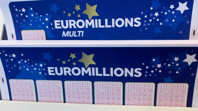 the jackpot of 130 million euros, won at the end of September, was awarded to a couple from Levallois-Perret