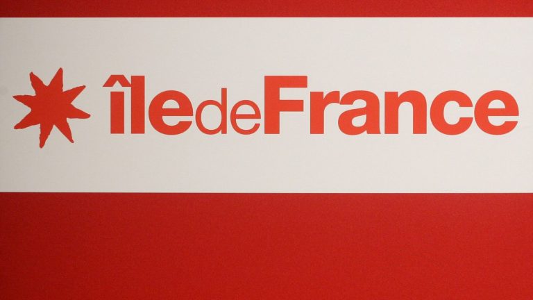 the socialists will “temporarily” suspend their relations with LFI elected officials in the Ile-de-France regional council