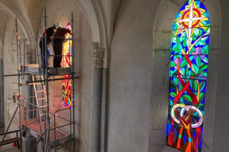 the stained glass windows of Father Ribes taken down in Sainte-Catherine