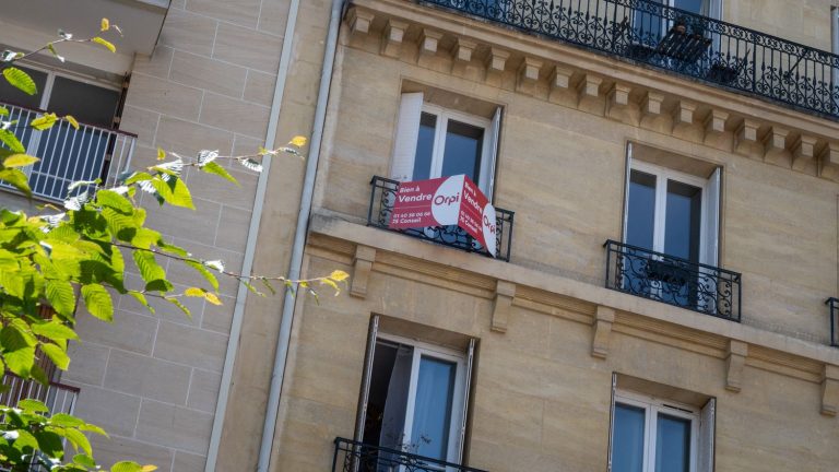 the total amount of new real estate loans at its lowest since March 2016, according to the Banque de France