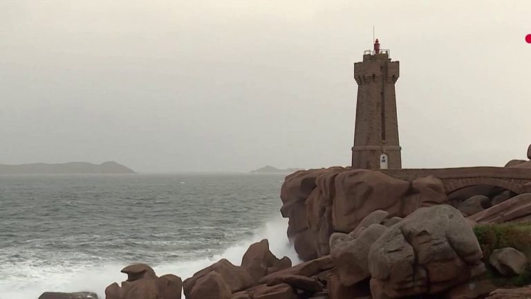 violent winds expected mid-week in France